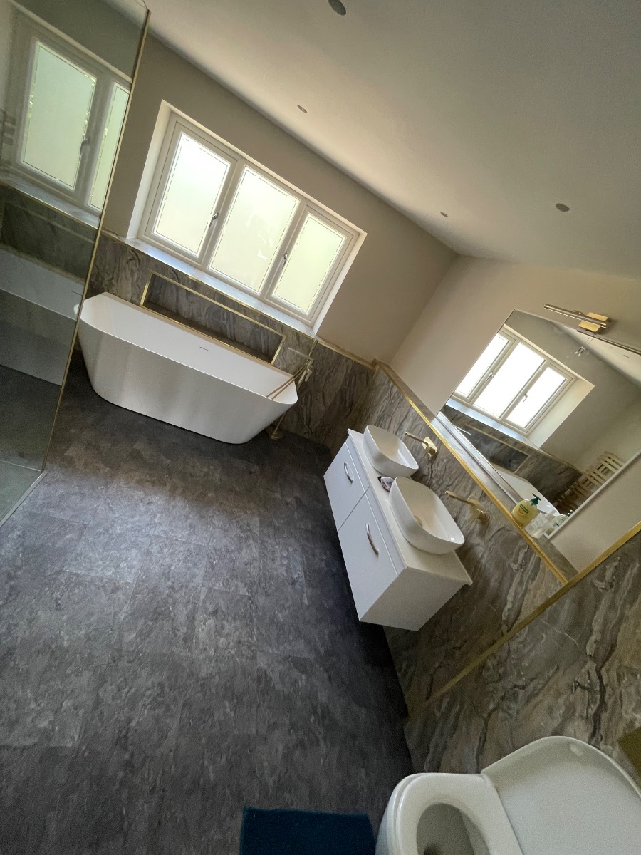 Bathroom Fitter: Image 5